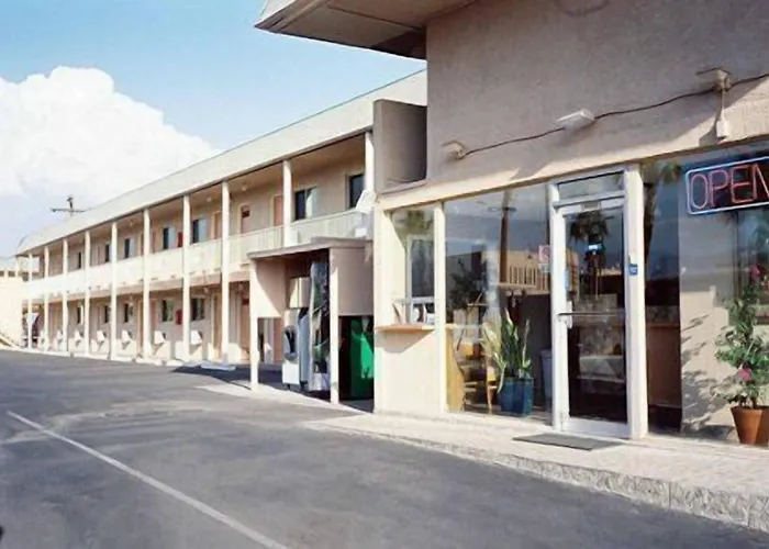 Stone Extended U Of A Motel