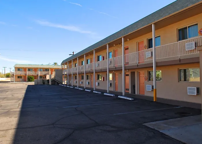 Motel Stone Extended U Of A 2*