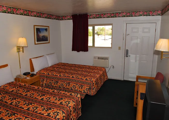 Stone Extended U Of A Motel 2*